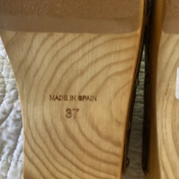 Penelope Chilvers Brown Embossed Leather Wood Women Clogs Shoes Size 37 Spain - Picture 4 of 12